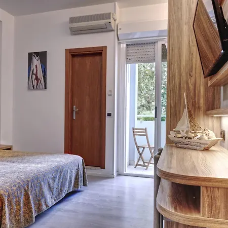 Hotel Riz 3*