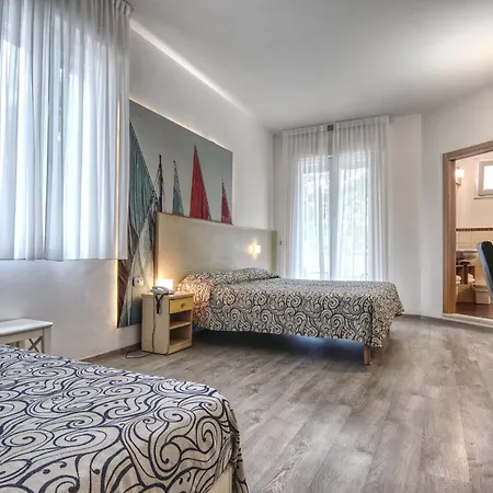 Riz Hotel 3*